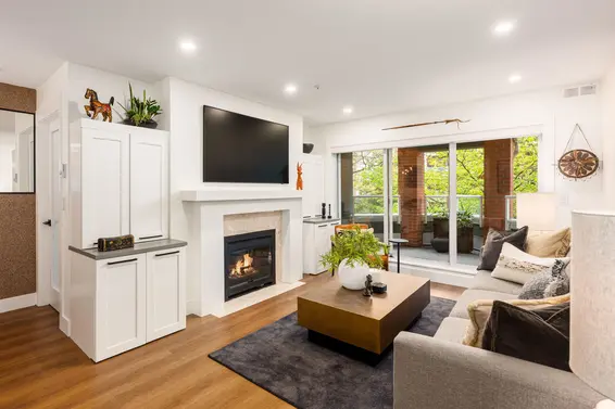 208 128 West 8th Street, North Vancouver For Sale - image 6