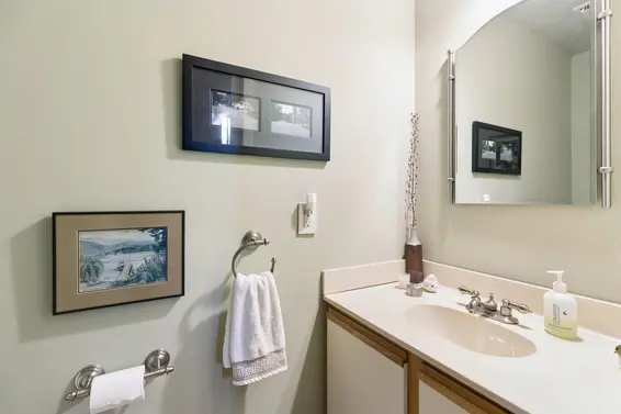 4306 Naughton Avenue, North Vancouver For Sale - image 25