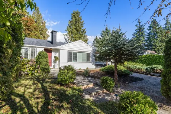 744 Kilkeel Place, North Vancouver For Sale - image 22
