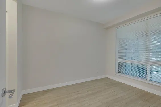 404 733 West 3rd Street, North Vancouver For Sale - image 17