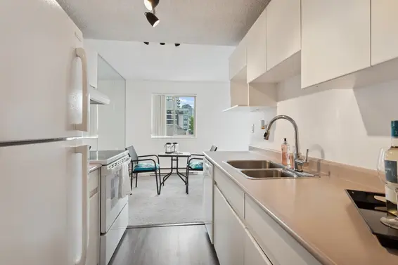 902 110 West 4th Street, North Vancouver For Sale - image 7