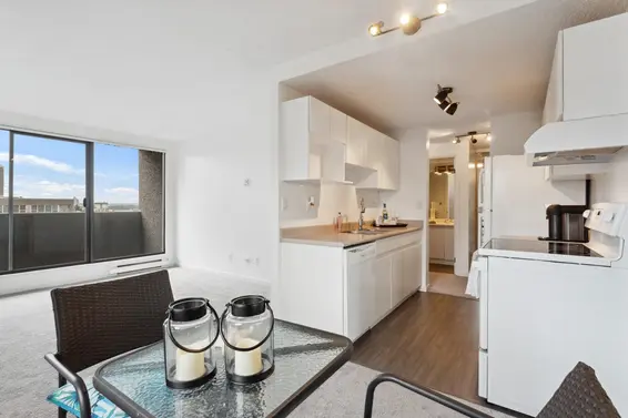 902 110 West 4th Street, North Vancouver For Sale - image 9