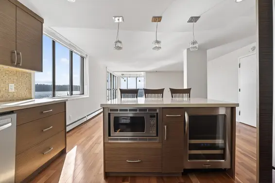 203 2090 Argyle Avenue, West Vancouver For Sale - image 18