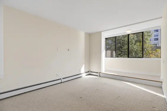 203 2090 Argyle Avenue, West Vancouver For Sale - image 29