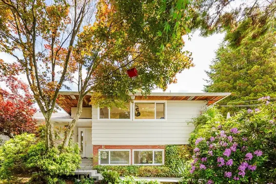 430 Genoa Crescent, North Vancouver