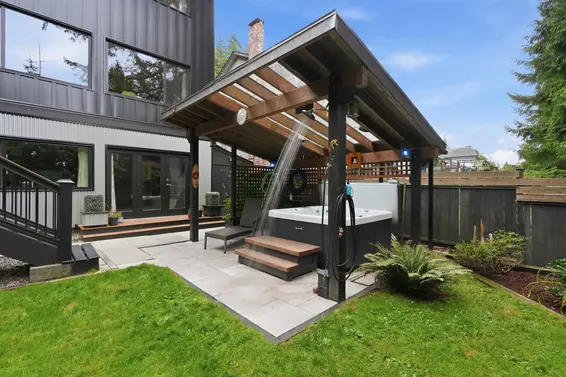 2261 Hill Drive, North Vancouver For Sale - image 33