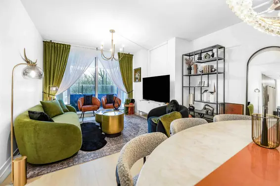 401 1401 Hunter Street, North Vancouver For Sale - image 3