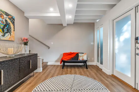 4 328 East 2nd Street, North Vancouver For Sale - image 13