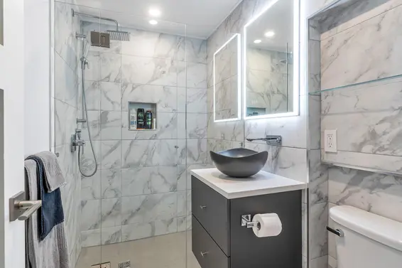 4 328 East 2nd Street, North Vancouver For Sale - image 29