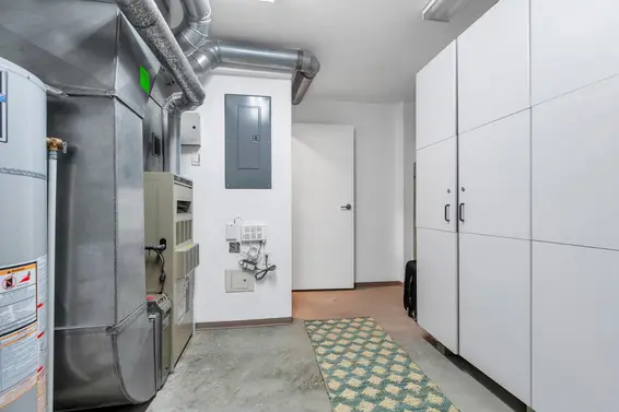 4 328 East 2nd Street, North Vancouver For Sale - image 39