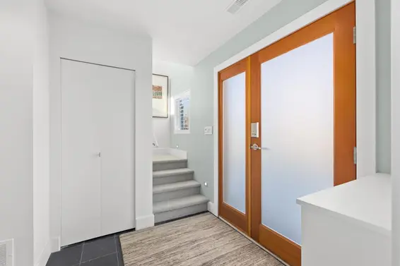 20 415 West Esplanade Avenue, North Vancouver For Sale - image 26