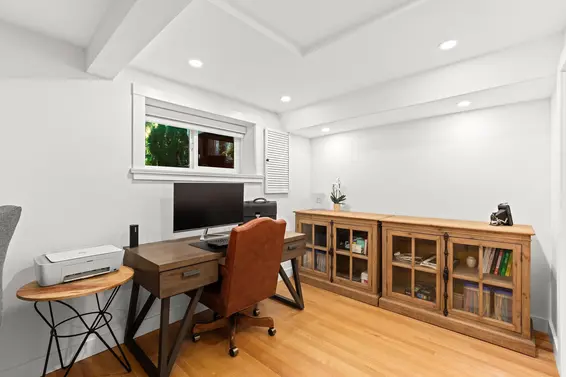 4123 Virginia Crescent, North Vancouver For Sale - image 19