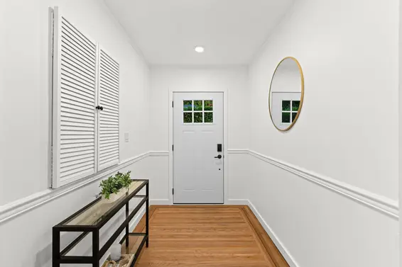 4123 Virginia Crescent, North Vancouver For Sale - image 3