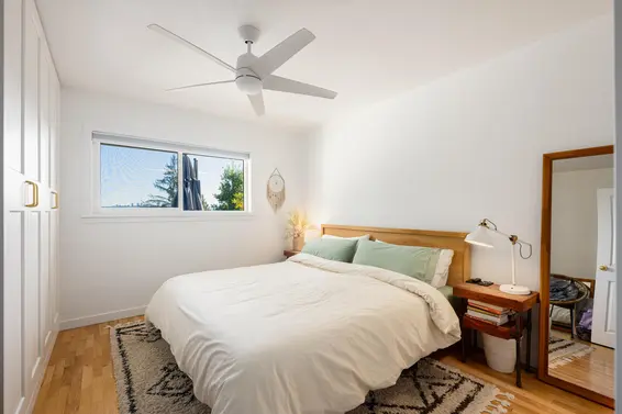 1231 Cloverley Street, North Vancouver For Sale - image 12