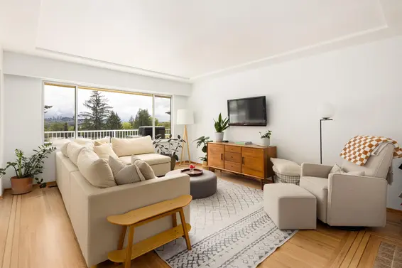 1231 Cloverley Street, North Vancouver For Sale - image 2