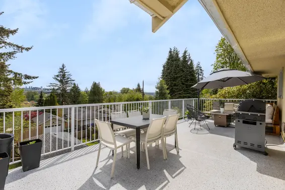 1231 Cloverley Street, North Vancouver For Sale - image 24