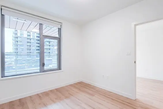 327 755 Harbourside Drive, North Vancouver For Sale - image 27