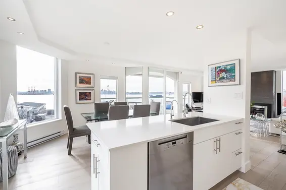 306 168 Chadwick Court, North Vancouver For Sale - image 10