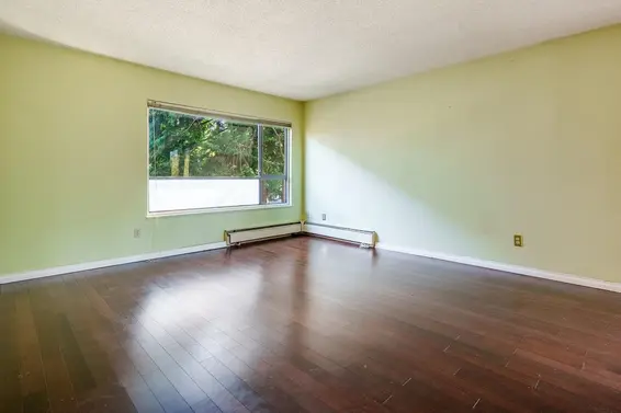 222 210 West 2nd Street, North Vancouver For Sale - image 4