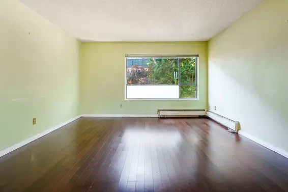 222 210 West 2nd Street, North Vancouver For Sale - image 5