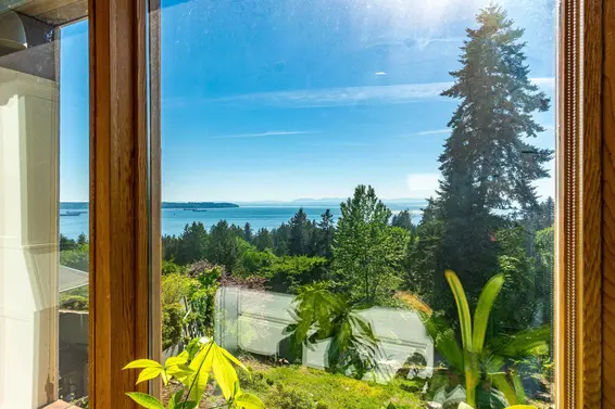 2664 Rosebery Avenue, West Vancouver For Sale - image 18