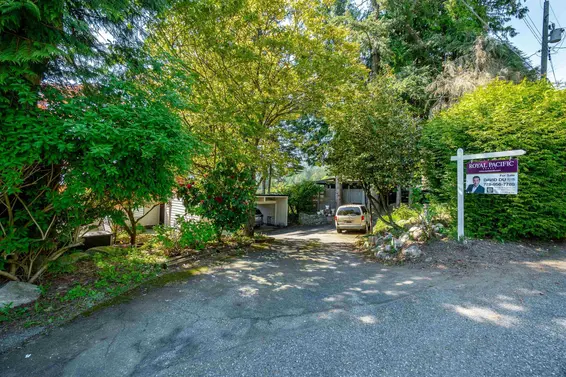 2664 Rosebery Avenue, West Vancouver For Sale - image 2
