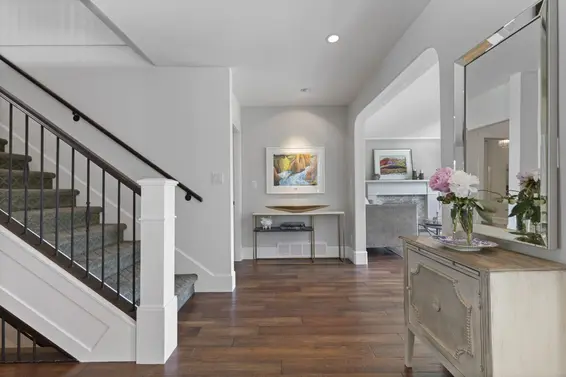 1140 Cortell Street, North Vancouver For Sale - image 18