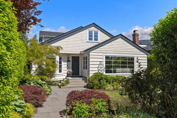 1140 Cortell Street, North Vancouver For Sale - image 36