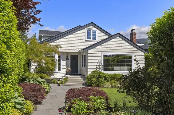 1140 Cortell Street, North Vancouver For Sale - image 38
