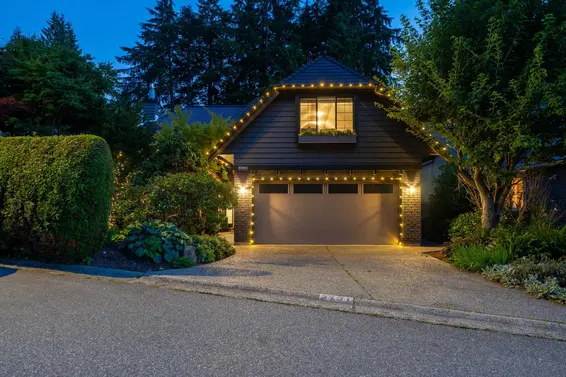 5791 Grousewoods Crescent, North Vancouver
