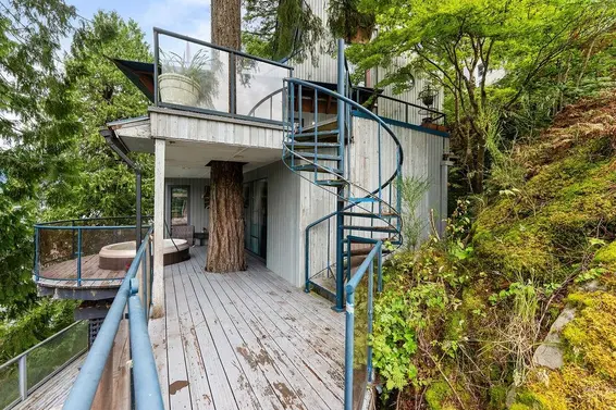 4678 Eastridge Road, North Vancouver For Sale - image 30