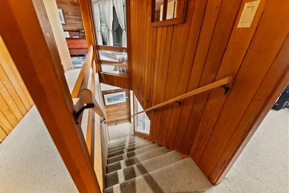 4678 Eastridge Road, North Vancouver For Sale - image 37