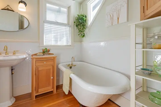 123 East Kensington Road, North Vancouver For Sale - image 37