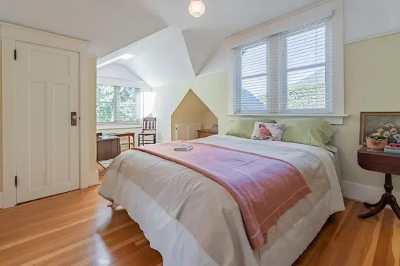 123 East Kensington Road, North Vancouver For Sale - image 38