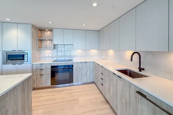 901 755 Harbourside Drive, North Vancouver For Sale - image 4