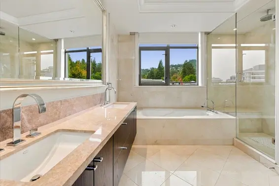 PH 526 Waters Edge Crescent, West Vancouver For Sale - image 18