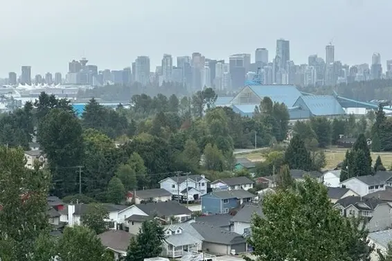 1106 200 Klahanie Court, West Vancouver For Sale - image 3