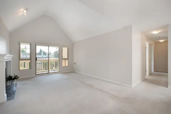 309 843 22nd Street, West Vancouver For Sale - image 4