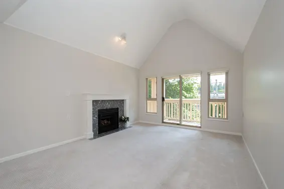 309 843 22nd Street, West Vancouver For Sale - image 5