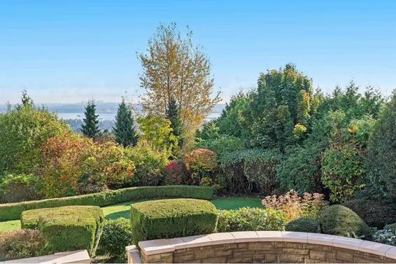 850 Farmleigh Road, West Vancouver For Sale - image 23