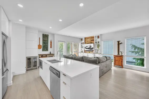 17 3596 Salal Drive, North Vancouver For Sale - image 6