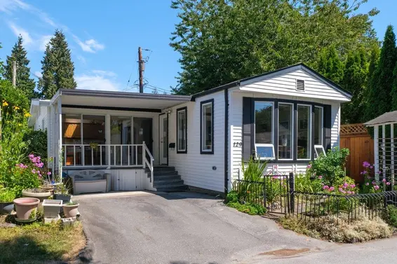 129 Hiawatha Drive, West Vancouver