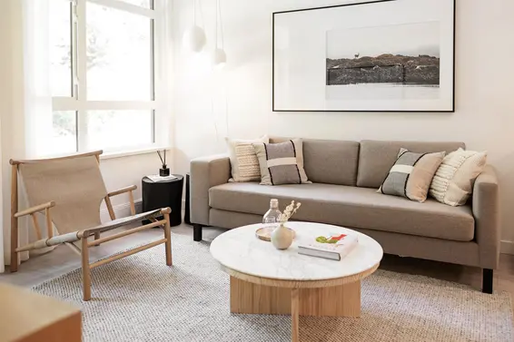 203 968 Lytton Street, North Vancouver