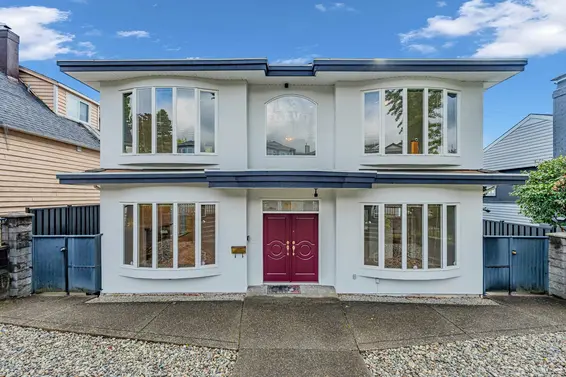 213 West 28th Street, North Vancouver