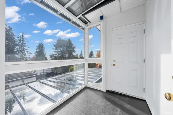 213 West 28th Street, North Vancouver For Sale - image 17