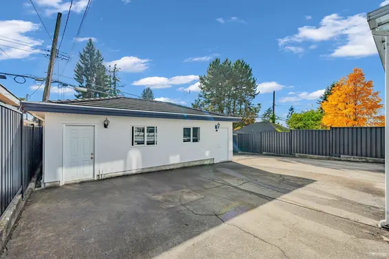 213 West 28th Street, North Vancouver For Sale - image 22