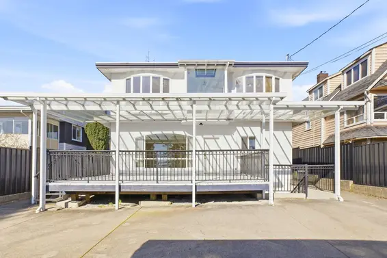 213 West 28th Street, North Vancouver For Sale - image 28