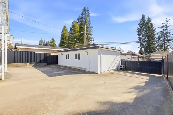 213 West 28th Street, North Vancouver For Sale - image 30