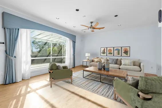 213 West 28th Street, North Vancouver For Sale - image 6