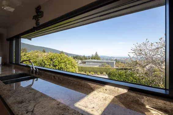 1109 Hillside Road, West Vancouver For Sale - image 12